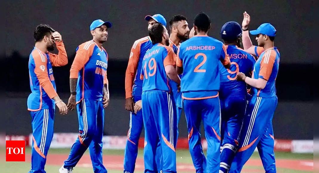 India Struggles Against South Africa in 2nd T20I, Scores Below Par 124/6