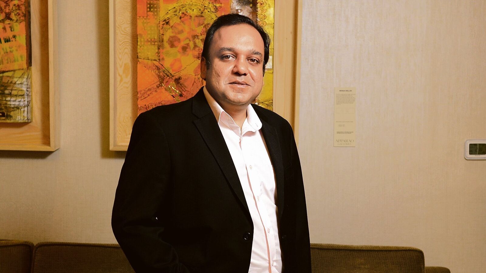 IiAS and InGovern Recommend Investors Reject Zee CEO Punit Goenka's Candidature