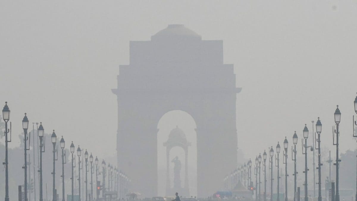 Tackling Delhi's Air Pollution: Expert Advice on Protecting Your Health at Home