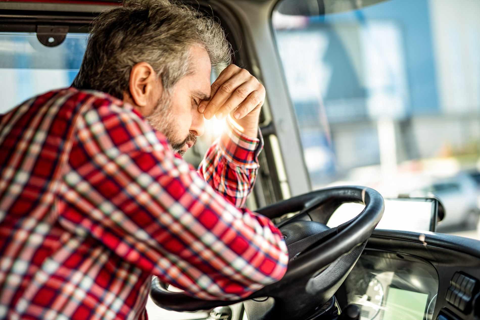 Australia's Truck Drivers at Risk: Study Reveals High Rates of Health Issues