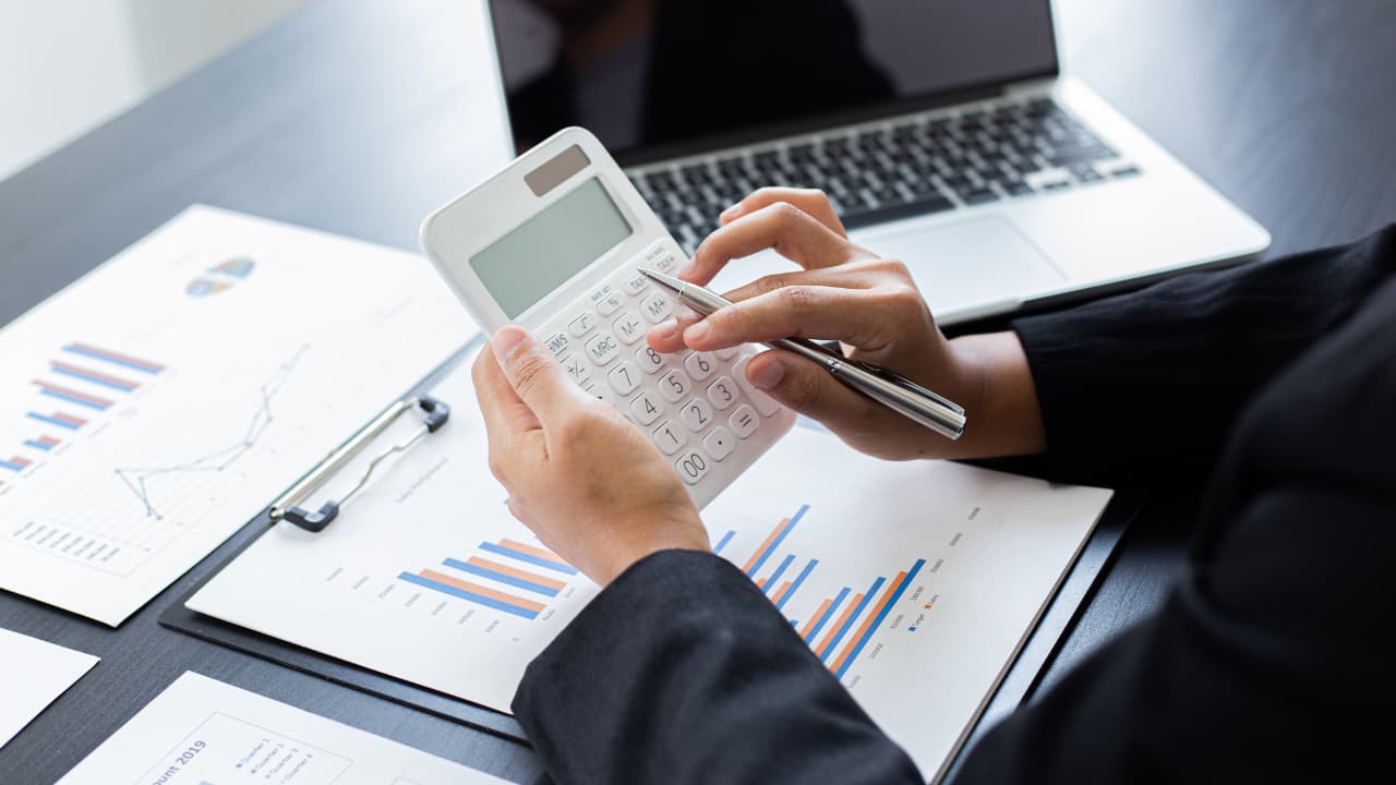 63% of Indian accountants want to start their own business: Survey report