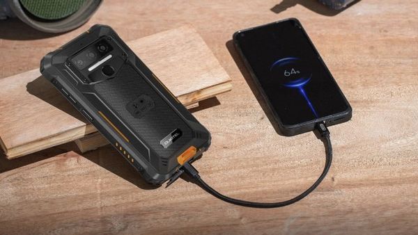 Five Smartphones Under Rs 25,000 with Impressive Battery Life