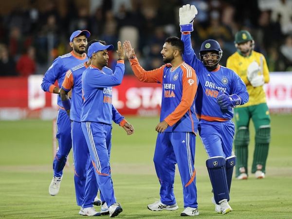 South Africa Triumphs Over India in Thrilling Second T20I