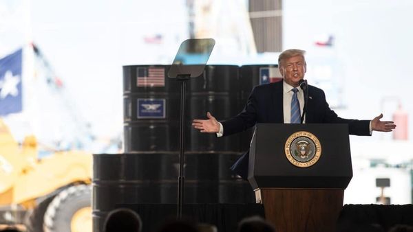 Trump Advises Putin Not to Escalate Ukraine Conflict in First Post-Election Call