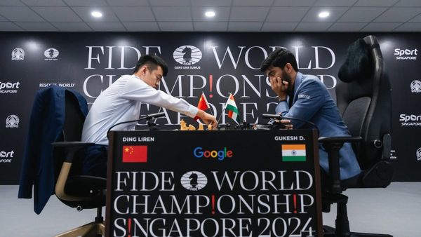 LAREN LIRS AND GUKESEH PUT ON BATTLEBOARD: A THRILLING CHESS MATCH UNFOLDS IN PARIS