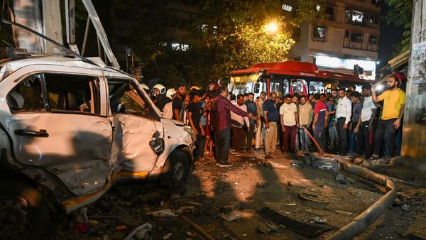 Mob Fury Everts in Mumbai After BEST Bus Crash; Lawyer's Quick Think Saves Driver