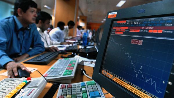 Indian Stock Market Sees Optimism Amid Global Challenges