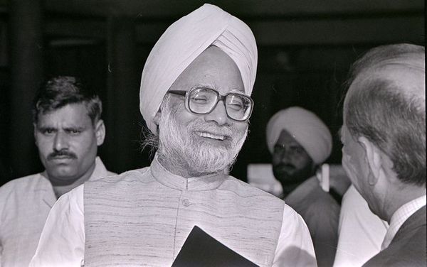 EX-CRIME MINISTER AND FORMER PRIME MINISTER DR MANMOHAN SINGH PASSES AWAY