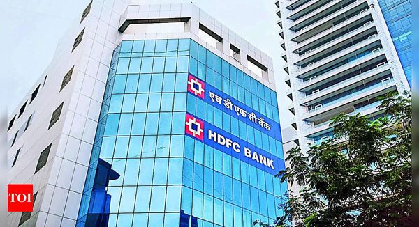 HDFC Bank Gets RBI Approval to Boost Investments in Kotak Mahindra, AU Small Finance Banks