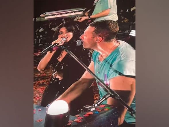 Jasleen Royal Steals Spotlight at Coldplay's Concert in Mumbai