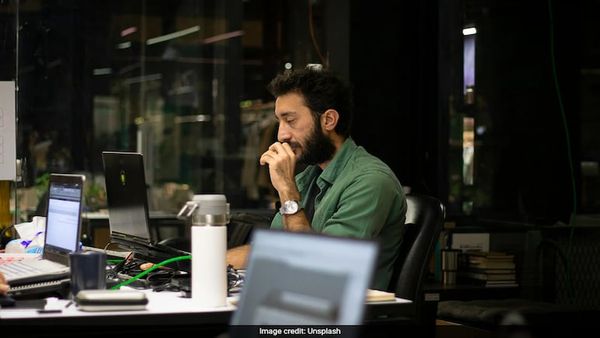 Prolonged Sitting at Work Linked to Serious Health Risks
