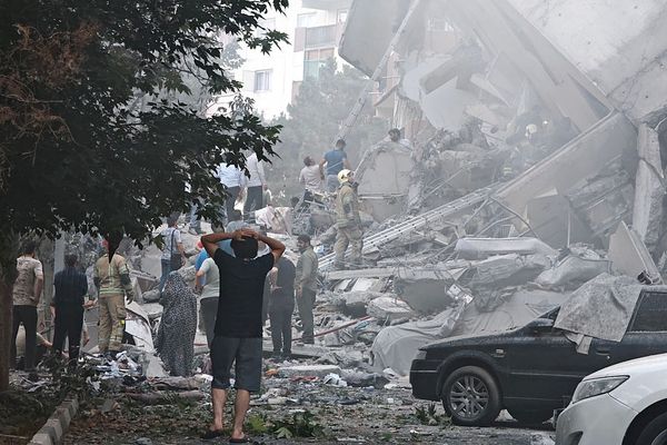 Deadly Conflict Between Israel and Iran Escalates Amid Global Concern