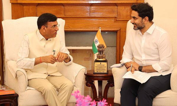 AP Seeks Full Central Support for Amaravati Sports City with International Standards