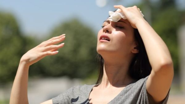 Heatwave Damage: 5 Science-Backed Skincare Hacks to Combat Summer Stress